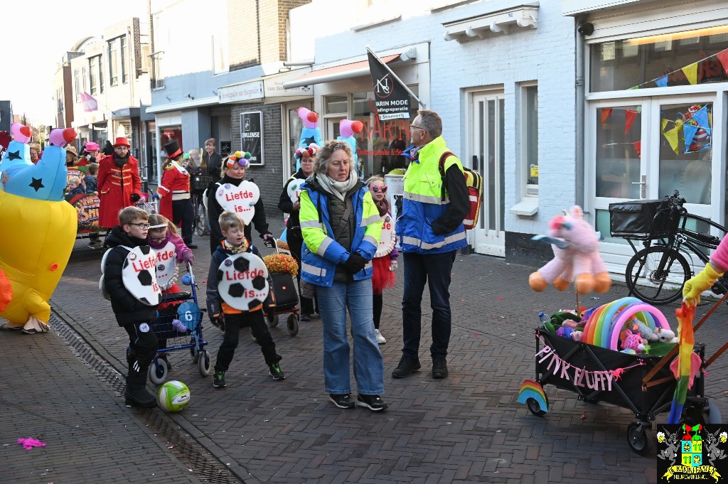 ../Images/Kinderoptocht 2026 095.jpg